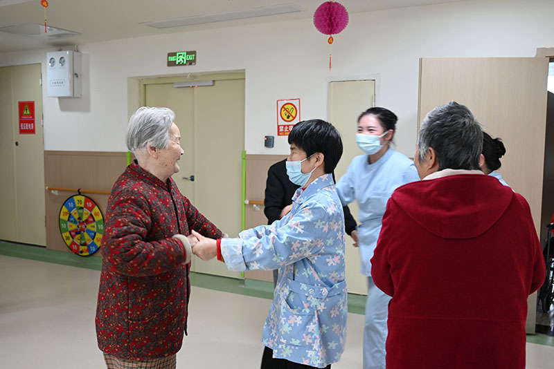 娱乐互动-天乐养老院|南昌天乐医养院